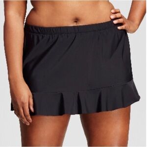 WOMEN’S Ruffle Swim Short